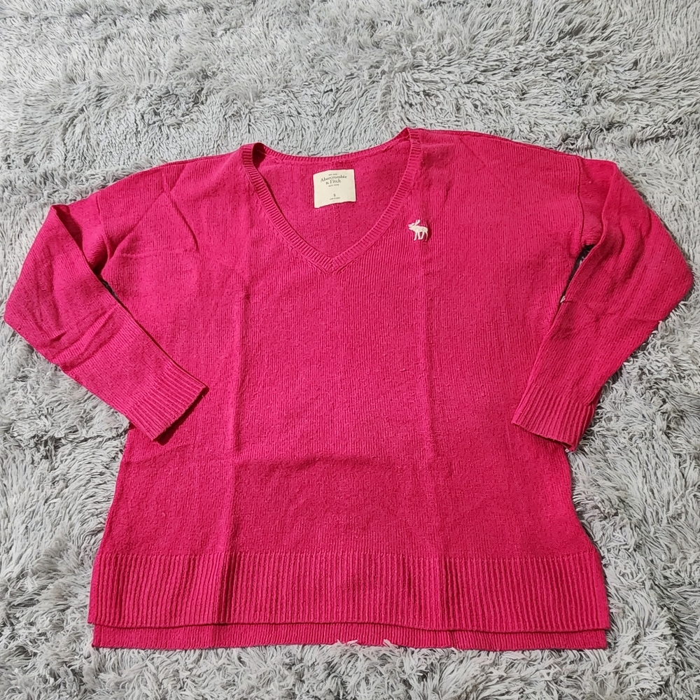 Abercrombie & Fitch Barbiecore Pink Drop Shoulder V-Neck Lightweight Sweater
